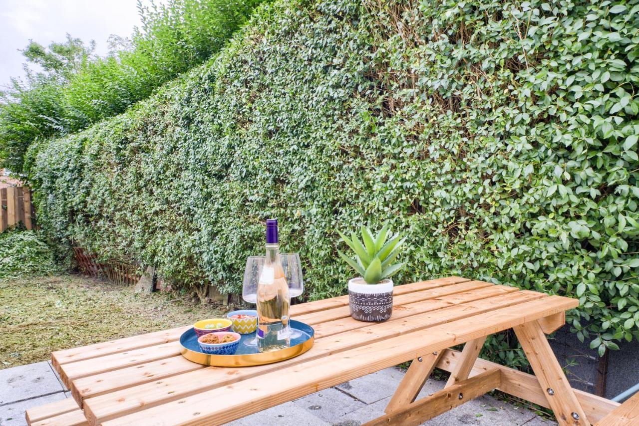 Coventry Fashionable House, City Centre, Free Parking, Sleeps 4, By Empower Homes エクステリア 写真